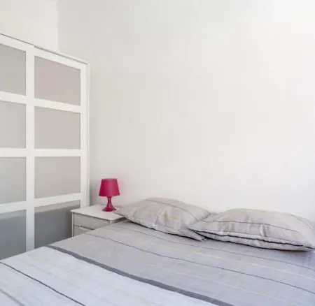 Metade Flat Πανσιόν Lisboa