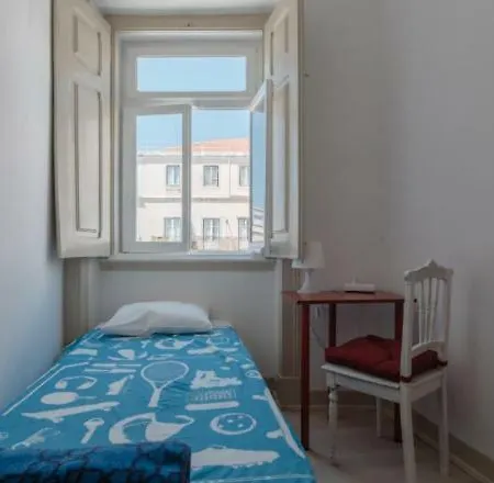 Metade Flat Πανσιόν Lisboa