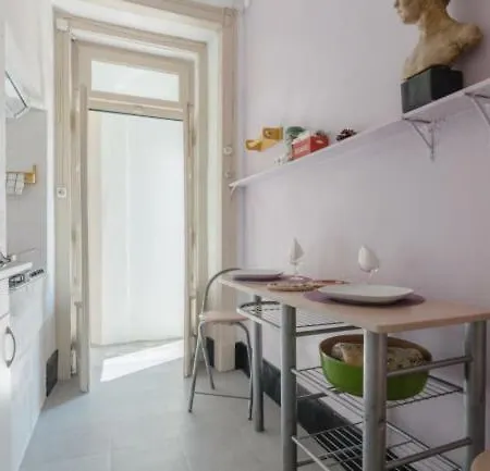 Metade Flat 2* Lisboa